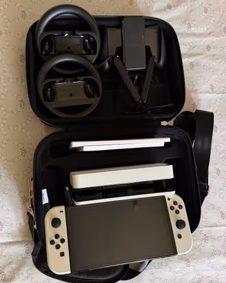 Nintendo Switch OLED Completa + Tanti Accessori