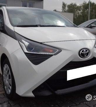 Toyota aygo ricambi anno 2019