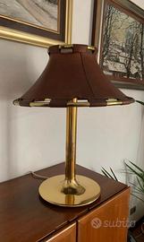 Lampada vintage da tavolo in cuoio e ottone