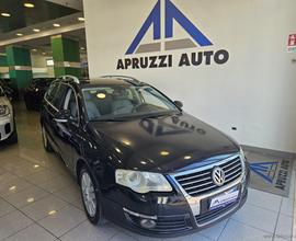 VOLKSWAGEN Passat 2.0 TDI DPF Var. Highline