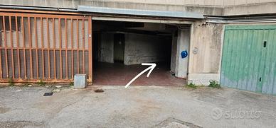 Garage Via Luigi D'Amato