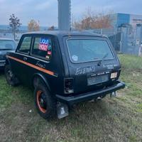 Ricambi Lada Niva 1.7 Benz. Anno 2004