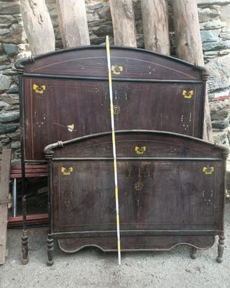 Letto antico in ferro dipinto