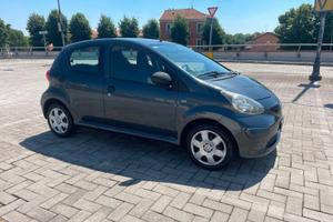 Toyota Aygo 1.0 12V VVT-i 5 porte Now OK NEOP.