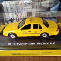 FORD CROWN VICTORIA 1:43 Taxi NEW YORK 92 Nuovo