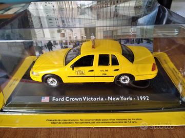 FORD CROWN VICTORIA 1:43 Taxi NEW YORK 92 Nuovo