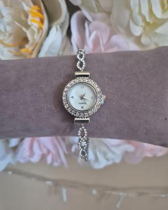 Orologio al Quarzo regolabile con Zirconi