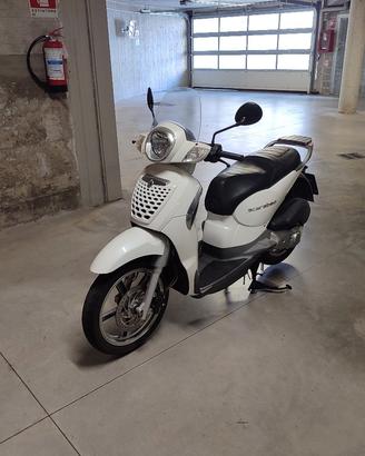 SCARABEO 125 4t