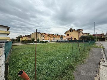 T008 - Terreno residenziale a Fossona