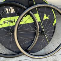 Ruote carbonio Ursus miura tc37 disc