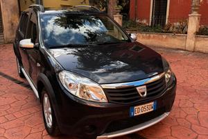 Dacia sandero stepway 1.5 TDCI  passaggio incluso