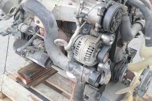 MOTORE NISSAN 75.19 usato