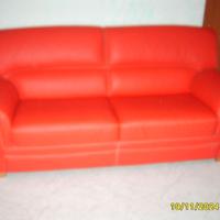 Divano in pelle rossa - No letto