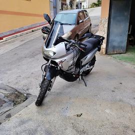 Honda Transalp 650cc 2007