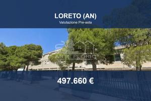 Immobile in asta di 7629 m² a Loreto