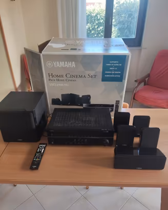 SINTOAMPLIFICATORE YAMAHA SURROUND 5.1