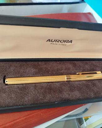 penna stilografica aurora