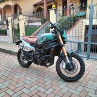 Benelli Leoncino Traill 800