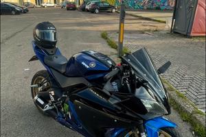yzf r125