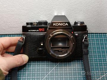 Reflex Konica TC + 2 zoom + duplicatore dia