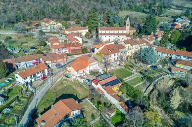 CASA SEMINDIPENDENTE A PIOSSASCO