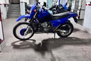 Yamaha XT