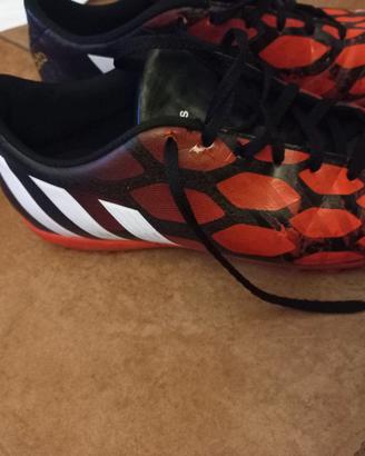 scarpini da calcetto adidas taglia 42