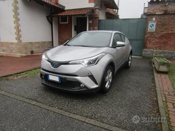 Toyota C-HR 1.8 98CV "48.300 km" Navi, Sensori, 