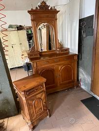 Cassettone con specchiera