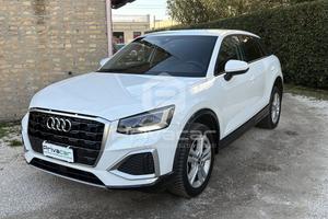 AUDI Q2 35 TFSI Business