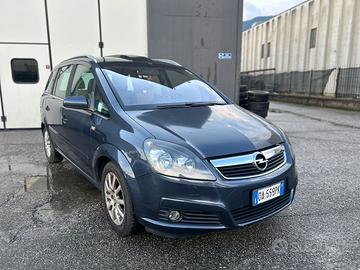 Opel zafira 7 posti km 246 mila 1.9 diesel