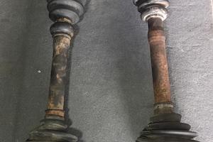 Semiassi anteriori per Lancia Thema Ferrari 8.32