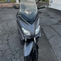 Yamaha X-Max 250 - 2012
