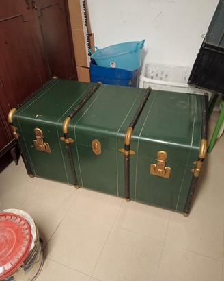 baule da viaggio antico 