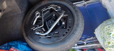 Ruotino di scorta dimensione 135/80 R14