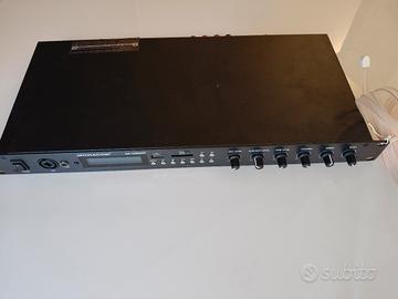 Amplificatore Monacor mod. SA130DMP.