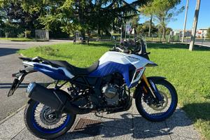 Suzuki V Strom DL 800 DE km0