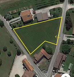 Terreno 1800 mq edif.