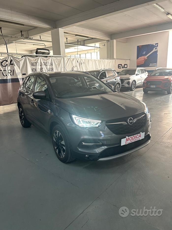 Opel Grandland 1ª serie