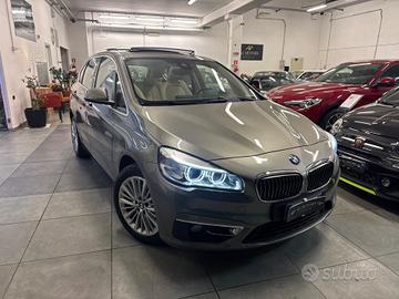 Bmw 2er Active Tourer 218d Luxury Tetto, Head disp