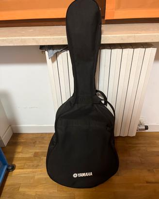 Chitarra yamaha