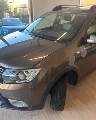 Dacia Sandero Stepway 0.9 TCe Turbo GPL 90 CV S&S 