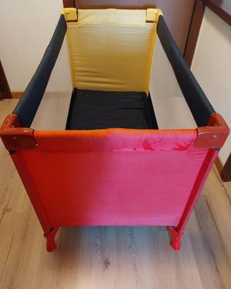 Lettino da campeggio con materasso alto