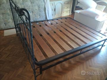 letto in ferro battuto