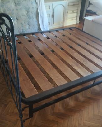 letto in ferro battuto