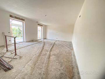 C.Campano; 3 o 4Vani di NUOVA Costr. MAV372