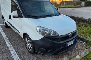 Fiat Doblo Max 3 posti  diesel 1600,256000 km. 201