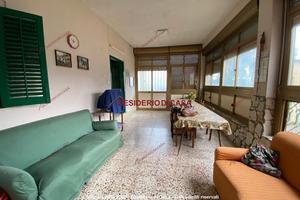 Casa, Termini Imerese.