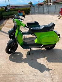 VESPA 50PK XL (144 QUATTRINI GTR)