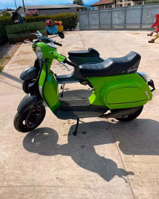 VESPA 50 PK XL (144 QUATTRINI GTR)
